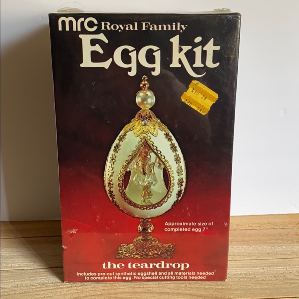 Vintage Royal Family Egg Kit